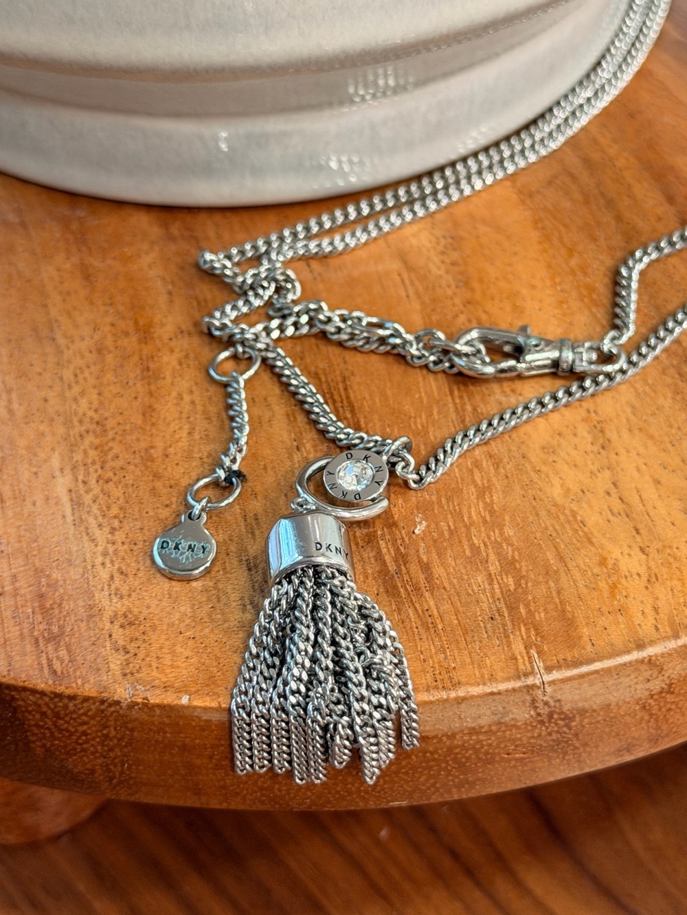 Silver Toned DKNY Chain Tassel Necklace W/ Lobster Clasp Casual Everyday Chunky